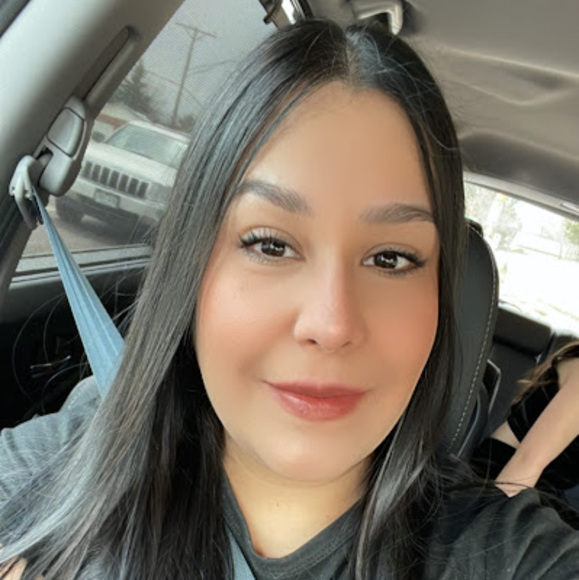 Meet your Posher, Veronica - Picture 1 of 1